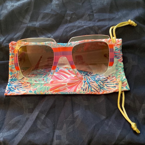 lilly pulitzer sunglasses